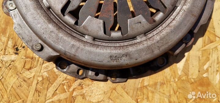 Сцепление Valeo ваз 2101-2107 Нива 2121 2129