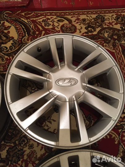 Диски пталомей на весту