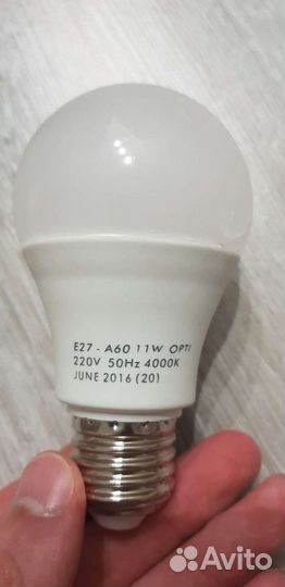 Лампа светодиодная E27 E14