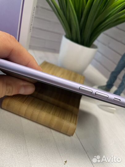 iPhone 11, 256 ГБ