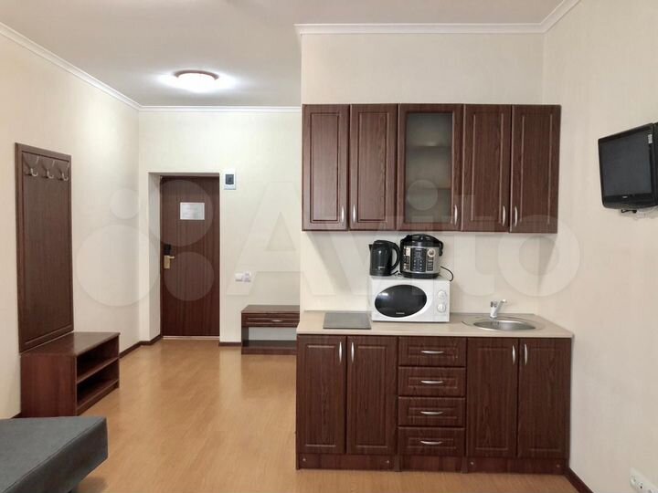 2-к. квартира, 55 м², 2/4 эт.