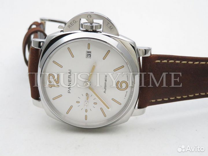 Часы Panerai Luminor Due Automatic 42mm PAM01046