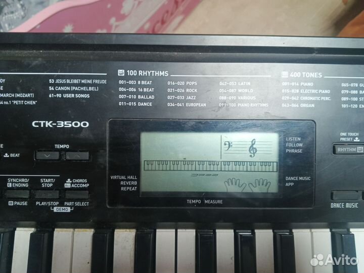 Продам синтезатор