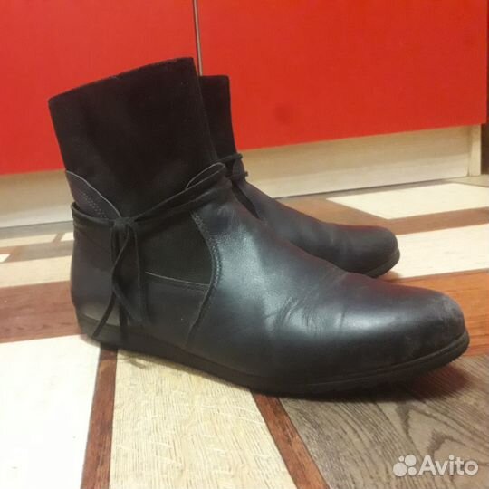 Продаю ботинки весна-осень б/у 38р