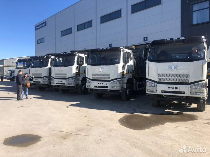 Водитель самосвала вахта