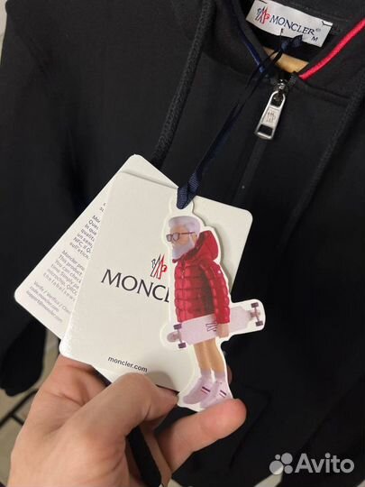 Спортивный костюм Moncler