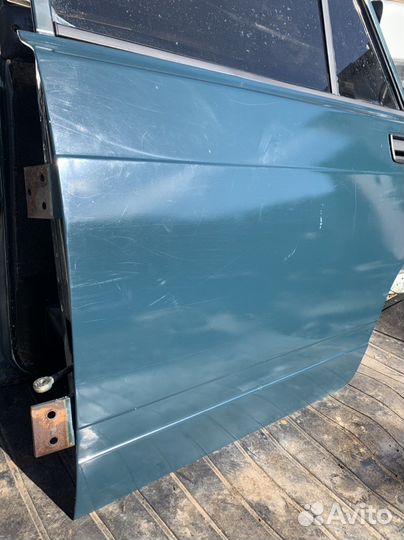 Дверь задняя левая ваз 2107-2105