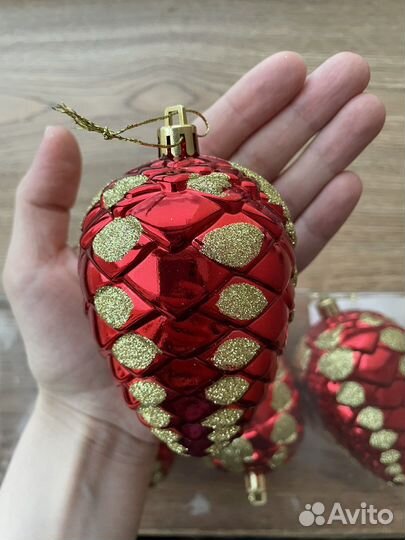 Елочные игрушки