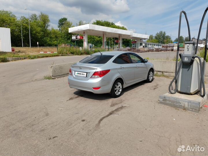 Hyundai Solaris 1.6 AT, 2012, 123 000 км