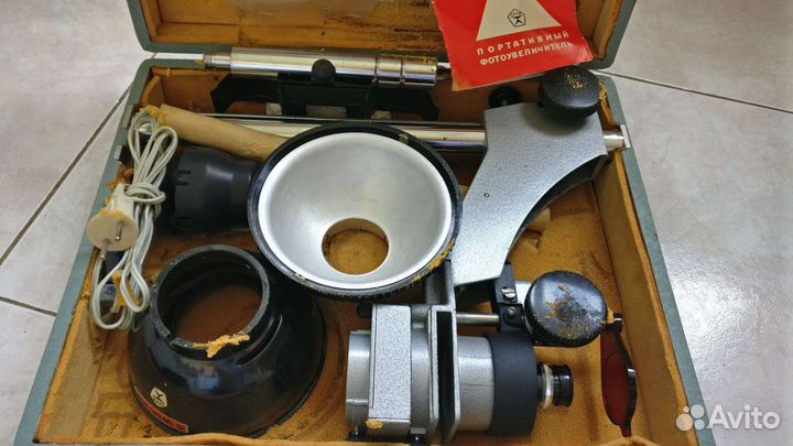 Фотоувеличитель портативный упа 5М СССР