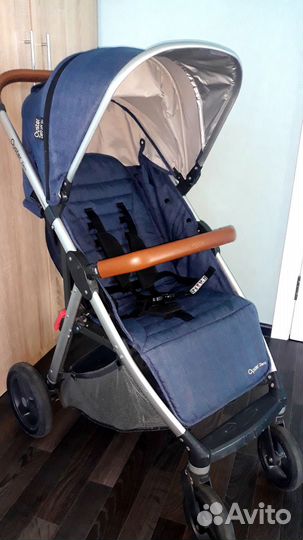 Прогулочная детская коляска