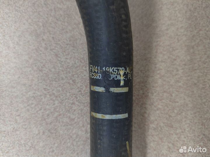 Патрубок печки Ford Kuga 2 2,0D FV4118K579AC