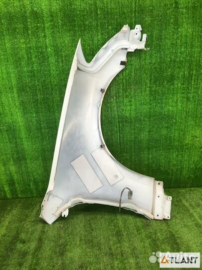 Крыло переднее левое nissan fuga