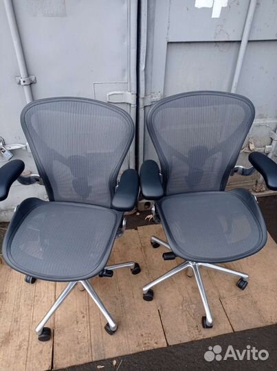 Кресло Herman miller Aeron New Remastered хром