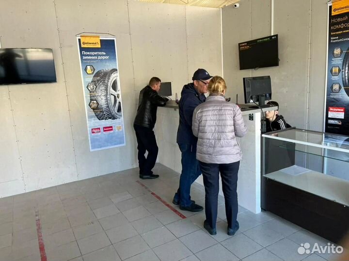 Westlake SW606 225/55 R18 102H