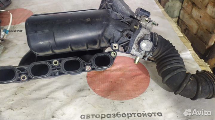 Коллектор впускной Toyota Corolla Spacio 1zzfe