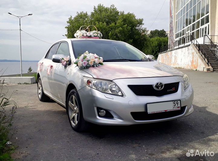 Свадебные украшения на машину