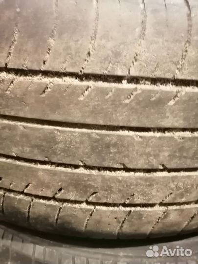 Yokohama E70B 215/55 R17 93V