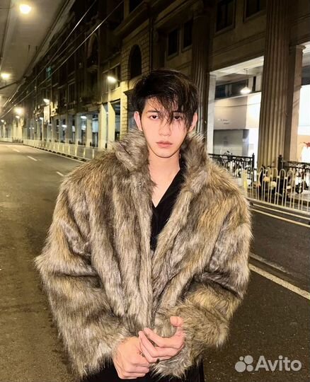 Шуба balenciaga faur fax type