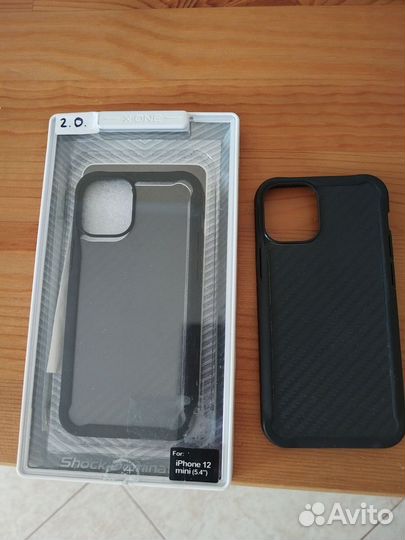 Противоударный чехол на iPhone 12mini