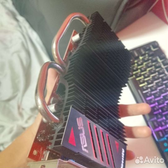 2 Видеокарты gtx 460 1gb, hd 6670 1gb