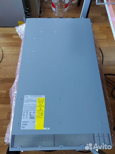 Коммутатор Cisco Nexus N5K-C5672UP