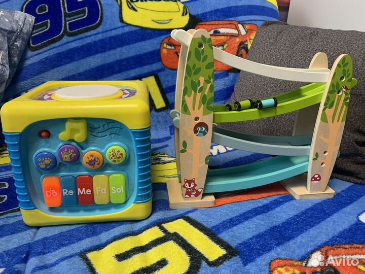 Развивающие игрушки