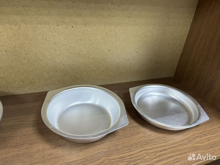 Тарелка алюминиевая новая