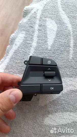 Правый блок кнопок руля на Solaris 2