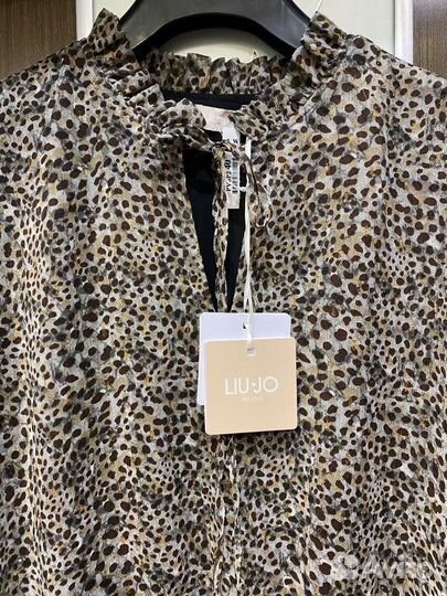 Новая блуза Liu Jo с анималистическим принтом