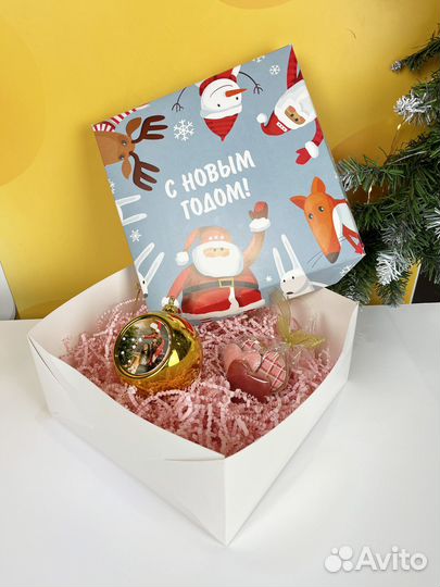 Коробка подарочная