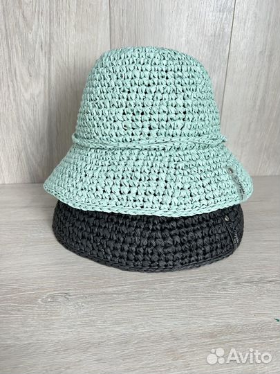 Панама из рафии