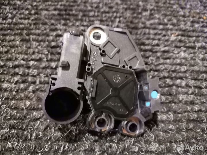 Реле регулятор Valeo 599316 Cargo 231103