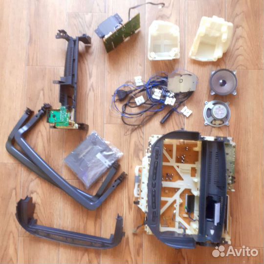 Cobra Panasonic RX-DT75