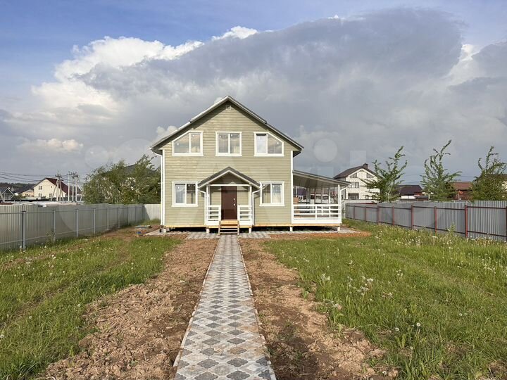 Дом 172 м² на участке 9 сот.