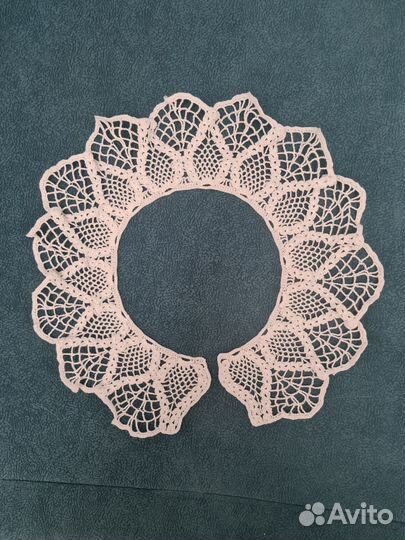 Кружевной воротник