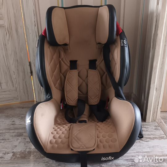 Olsson автокресло