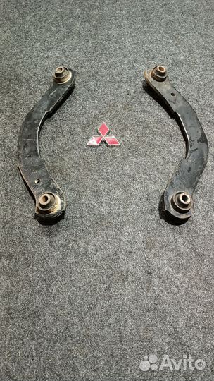 Рычаги задней подвески(серпы) Mitsubishi lancer 9