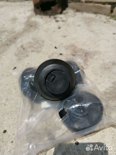 Поддомкратник Mercedes Benz