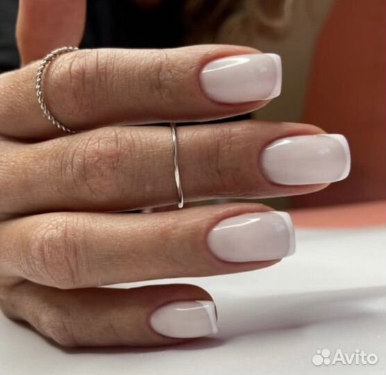 Маникюр педикюр