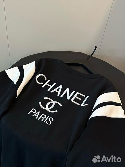 Свитшоты Chanel