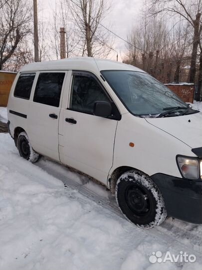 Toyota Town Ace 2.2 AT, 1999, 390 000 км