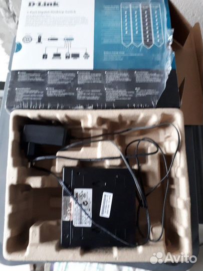 Коммутатор D-link DGS-1005D/I3