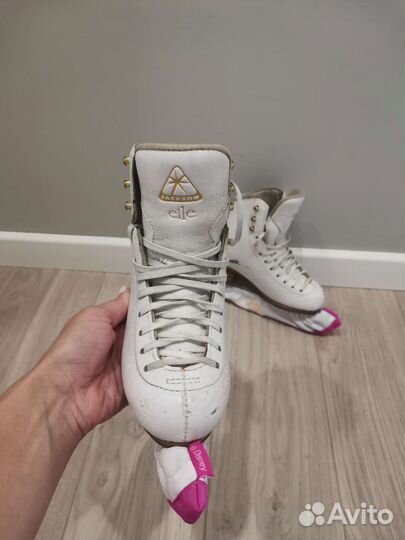Фигурные коньки Jackson elle 13D