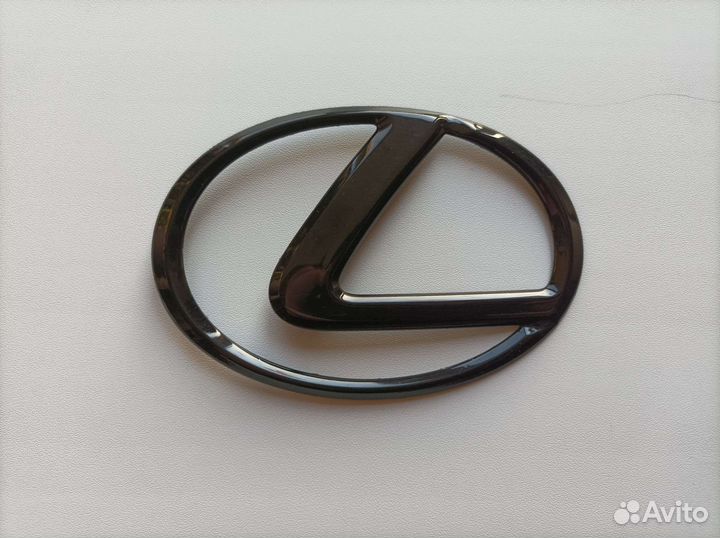 Значок на багажник Лексус рх