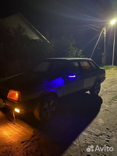 ВАЗ 21099 1.5 МТ, 1998, 100 000 км