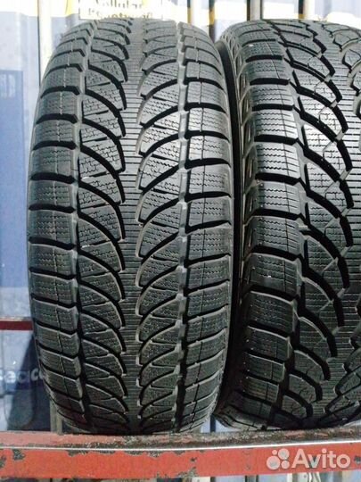 Bridgestone Blizzak LM-32 205/55 R16 99T