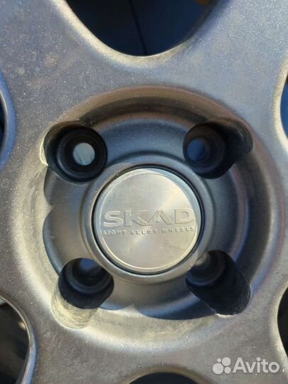 R15 Yokohama Ice Guard IG55 185/60, PCD 4x98 DIA 60