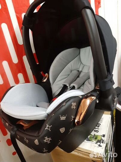 Эксклюзивное универсальное автокресло 0-13 кг