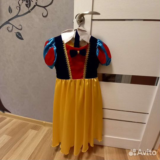 Платье Белоснежки дисней